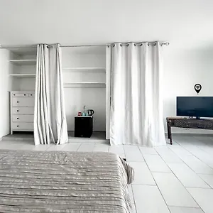  Apartment Tierra Wifi Free Private Bathroom , Town Spain
